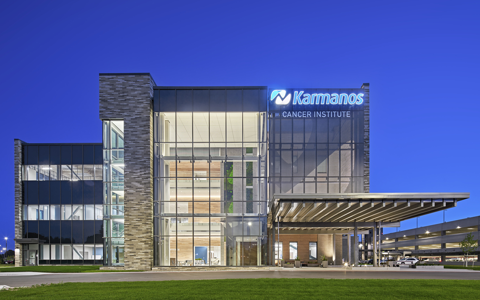 McLaren Greater Lansing Medical Outpatient and Karmanos Cancer Institute