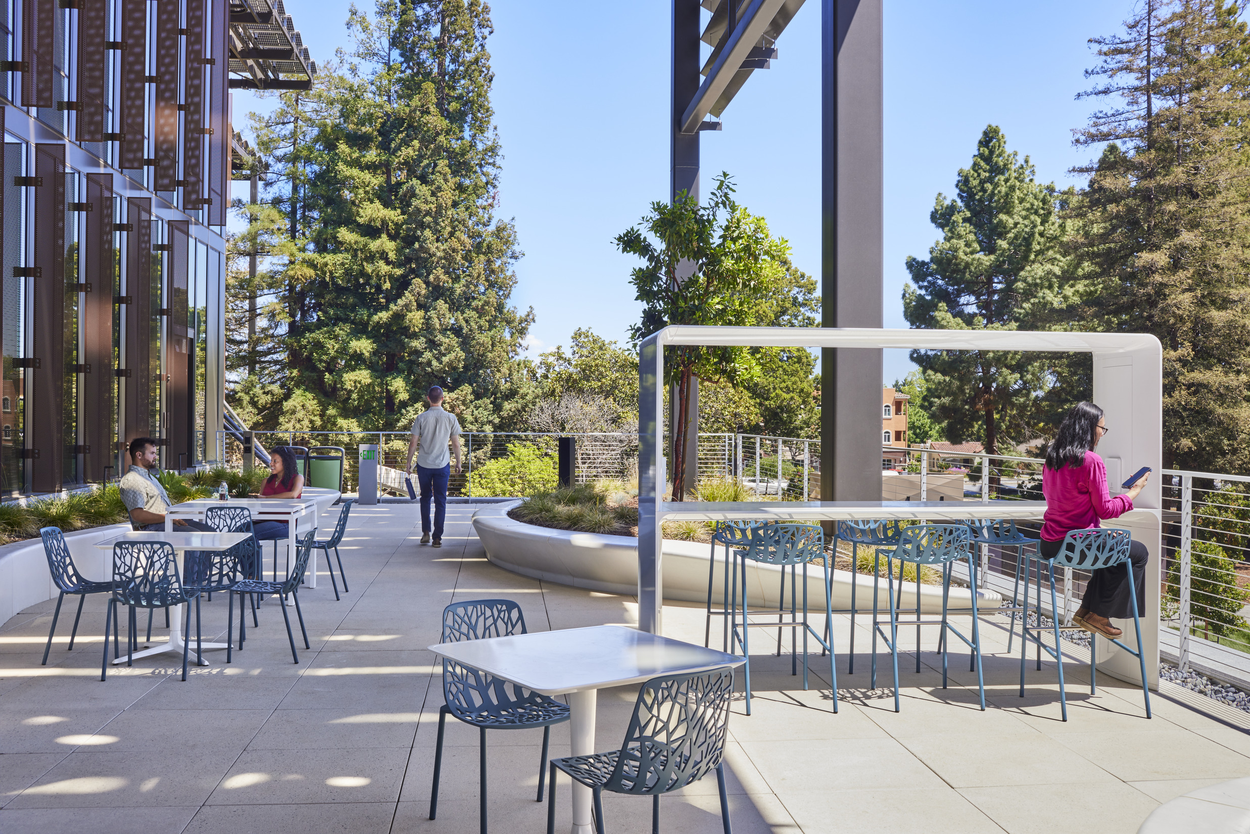 sunnyvale civic center outdoor workspace smithgroup