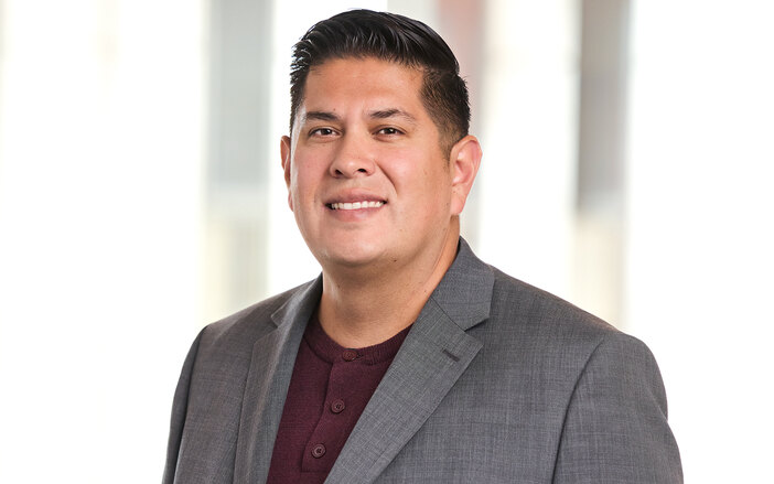 Alex Pena Gonzalez headshot Los Angeles Health