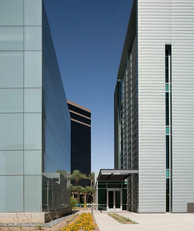 Arizona Biomedical Collaborative Exterior Architecture Science and Technology Phoenix SmithGroup