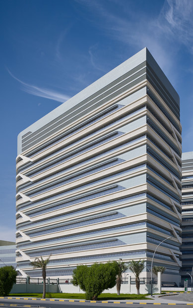 Al Jahra Hospital Exterior healthcare architecture SmithGroup Boston