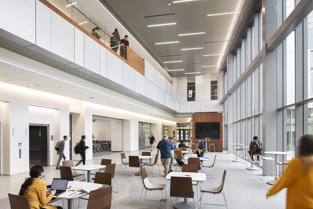 Wayne State University Mike Ilitch School of Business | SmithGroup