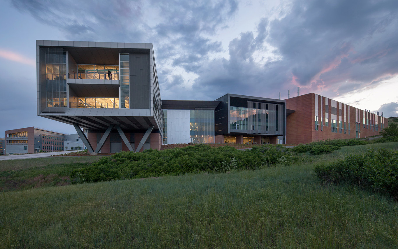 NREL Energy Systems Integration Facility | SmithGroup