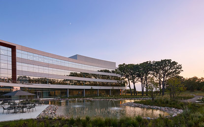 Chamberlain Group Corporate Headquarters | SmithGroup