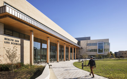 Health and Life Sciences Building, Anne Arundel Community College - SmithGroup